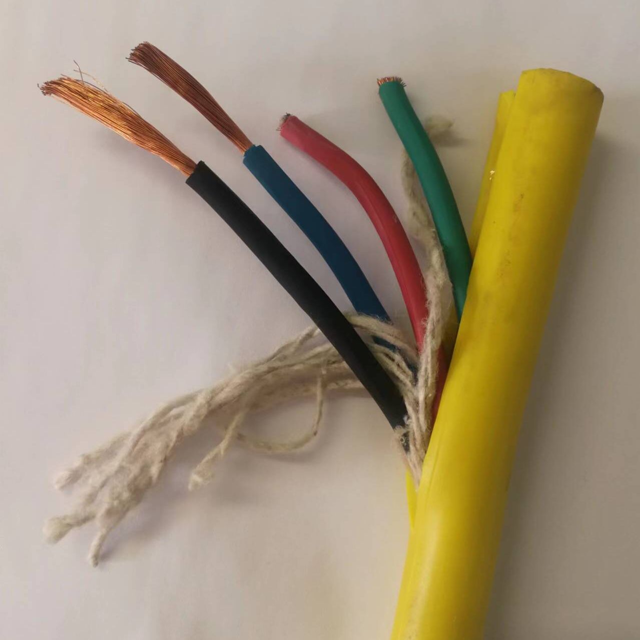 Insulating material | PPTX, image size:1279x1279